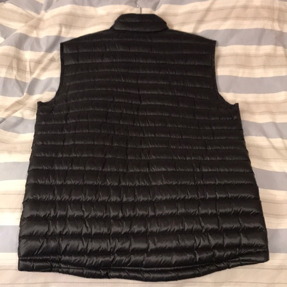 Men’s Large Black Eastern Mountain Sports Vest - Picture 3 of 4